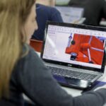 La teleformació desenvolupa també una sèrie de competències transversals digitals que s’adeqüen als nous models de treball. | Foto: Generalitat de Catalunya