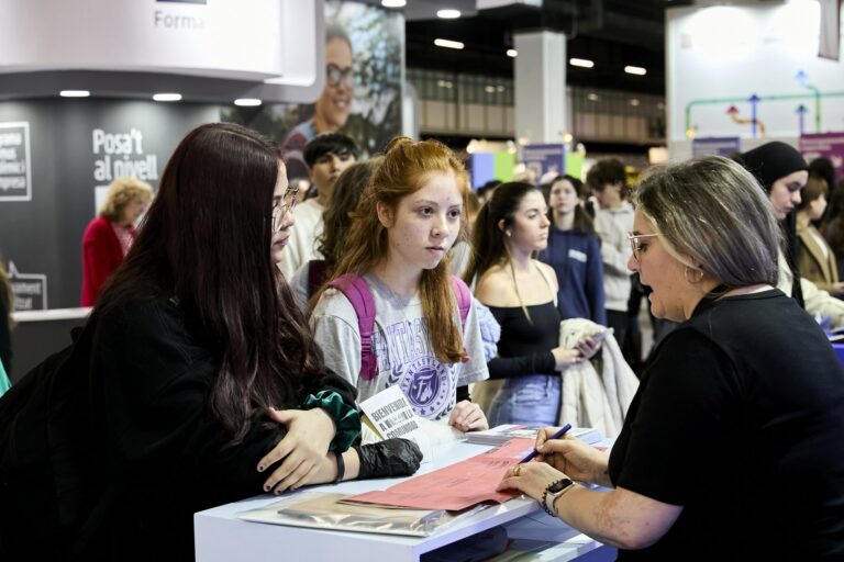 Disposar d'una correcta orientació educativa és una eina clau per a molts joves. | Foto: Saló de l'Ensenyament.